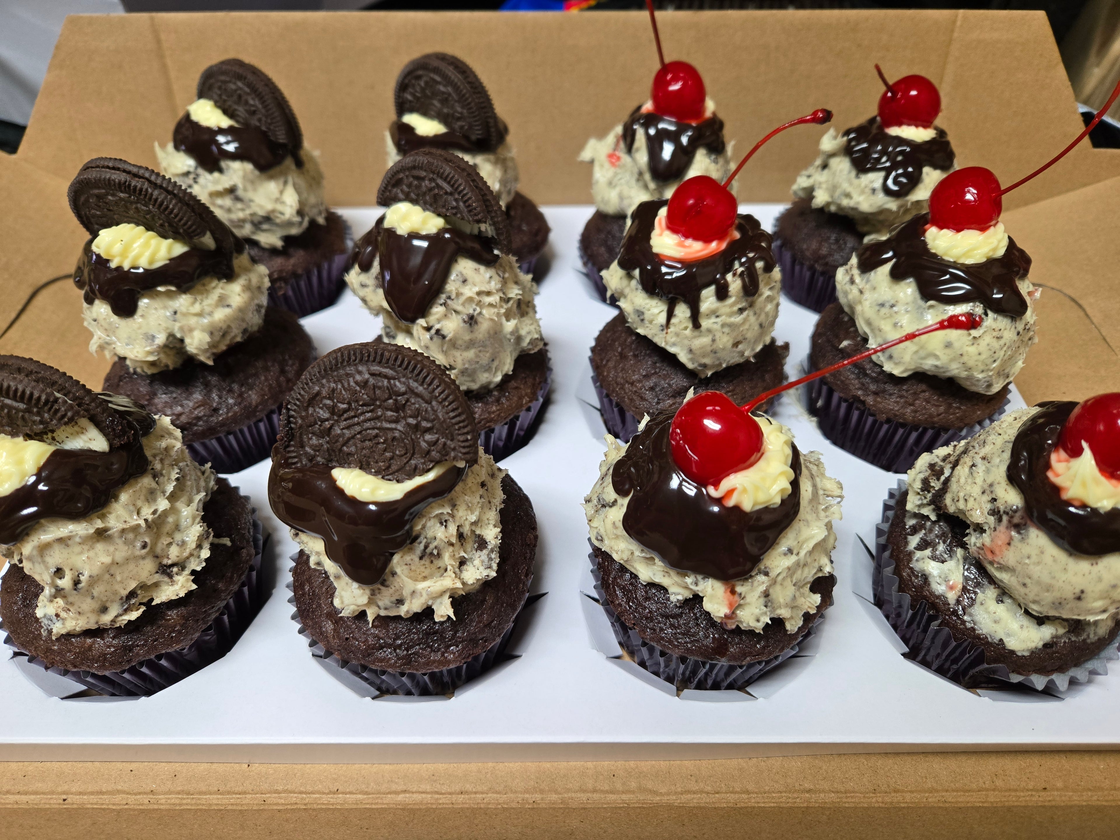 Custom Cupcakes - Sundae